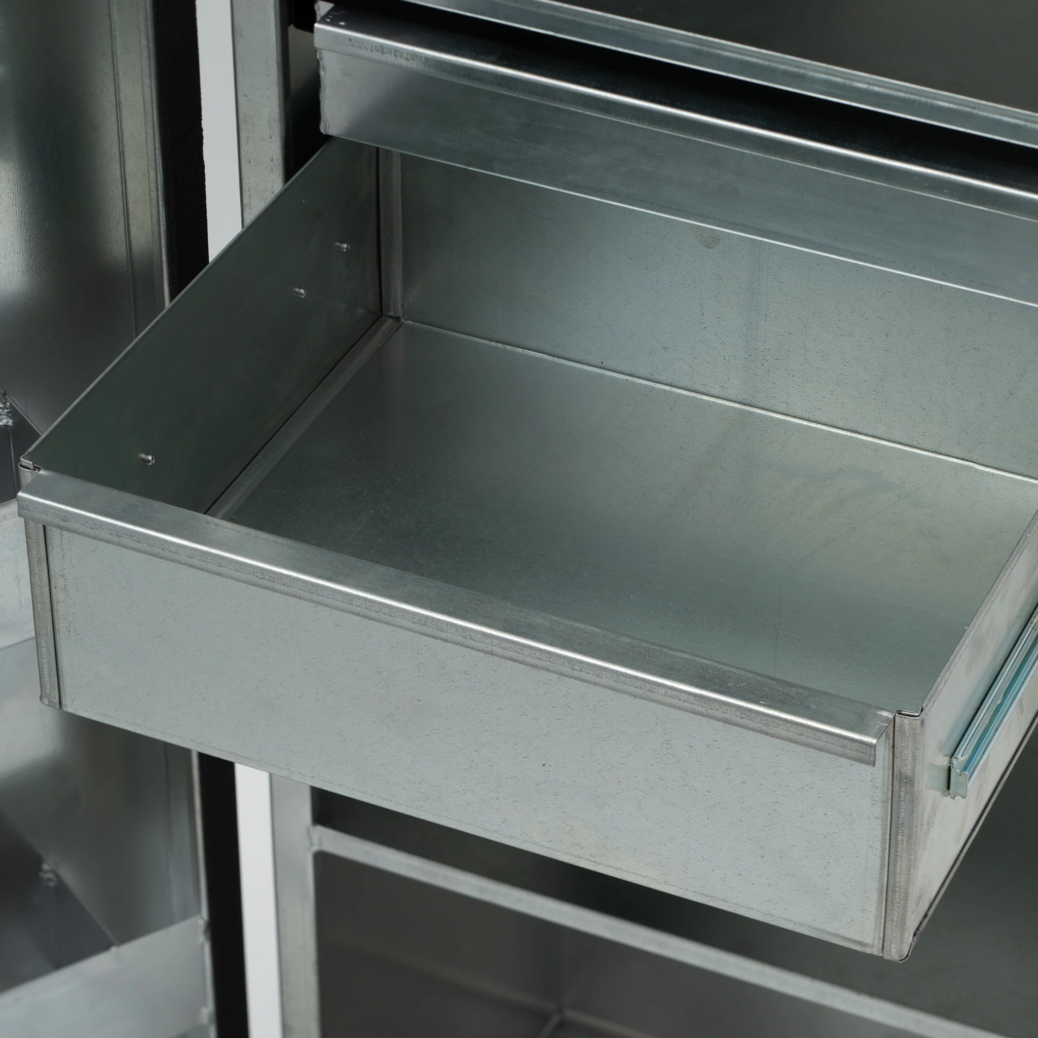 Narrow Show Box - Image 9