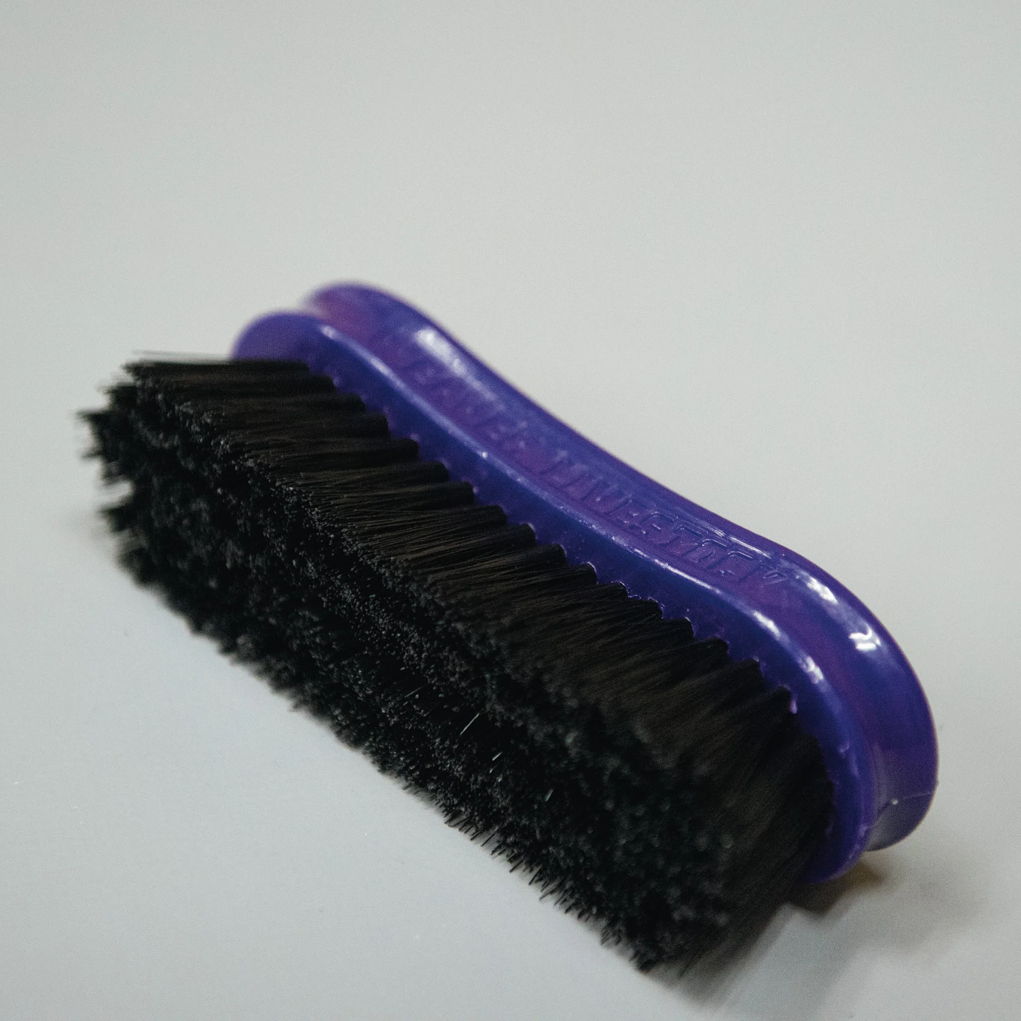 Pig Face Brush, Plastic Handle - Image 26