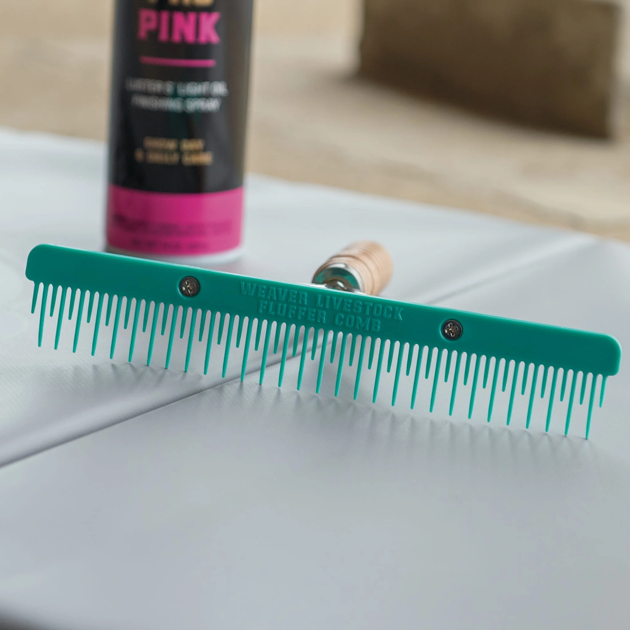 Plastic Fluffer Comb - Image 12