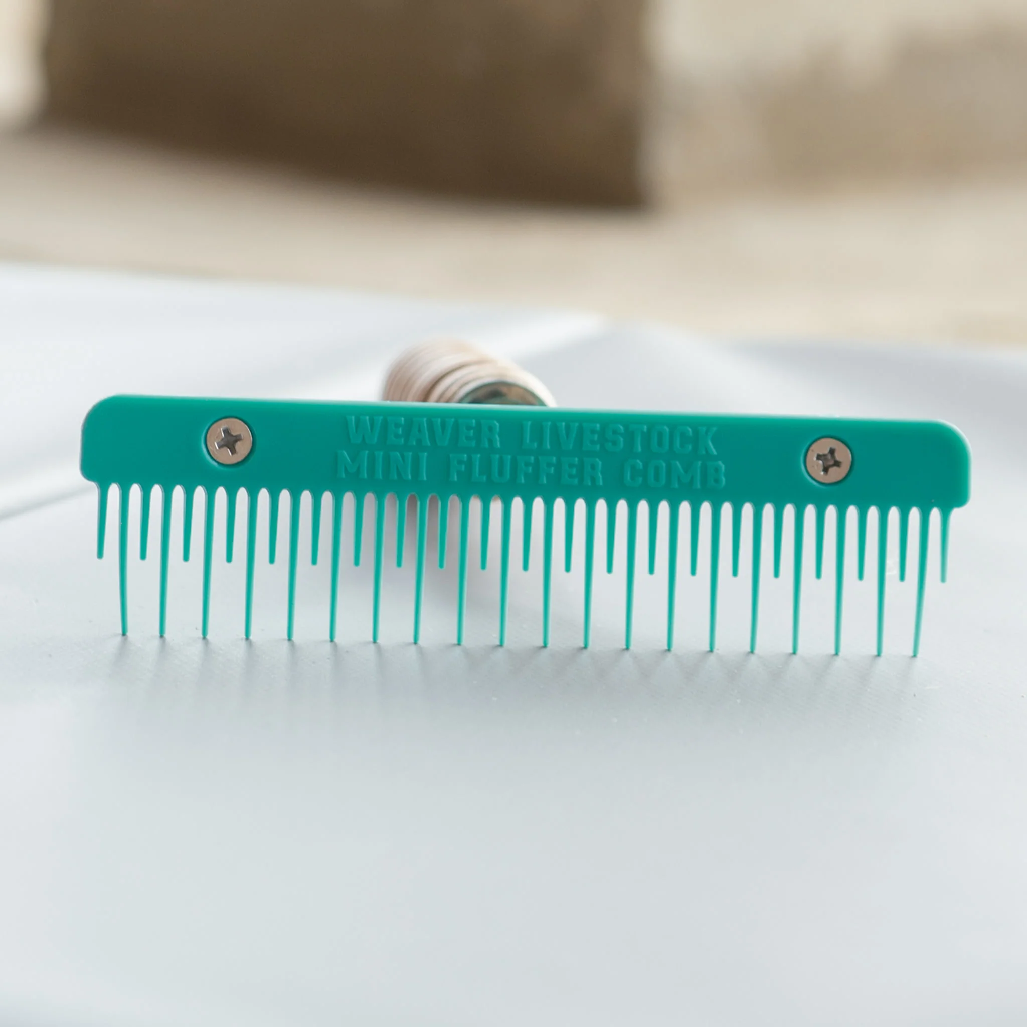 Plastic Mini Fluffer Comb - Image 28