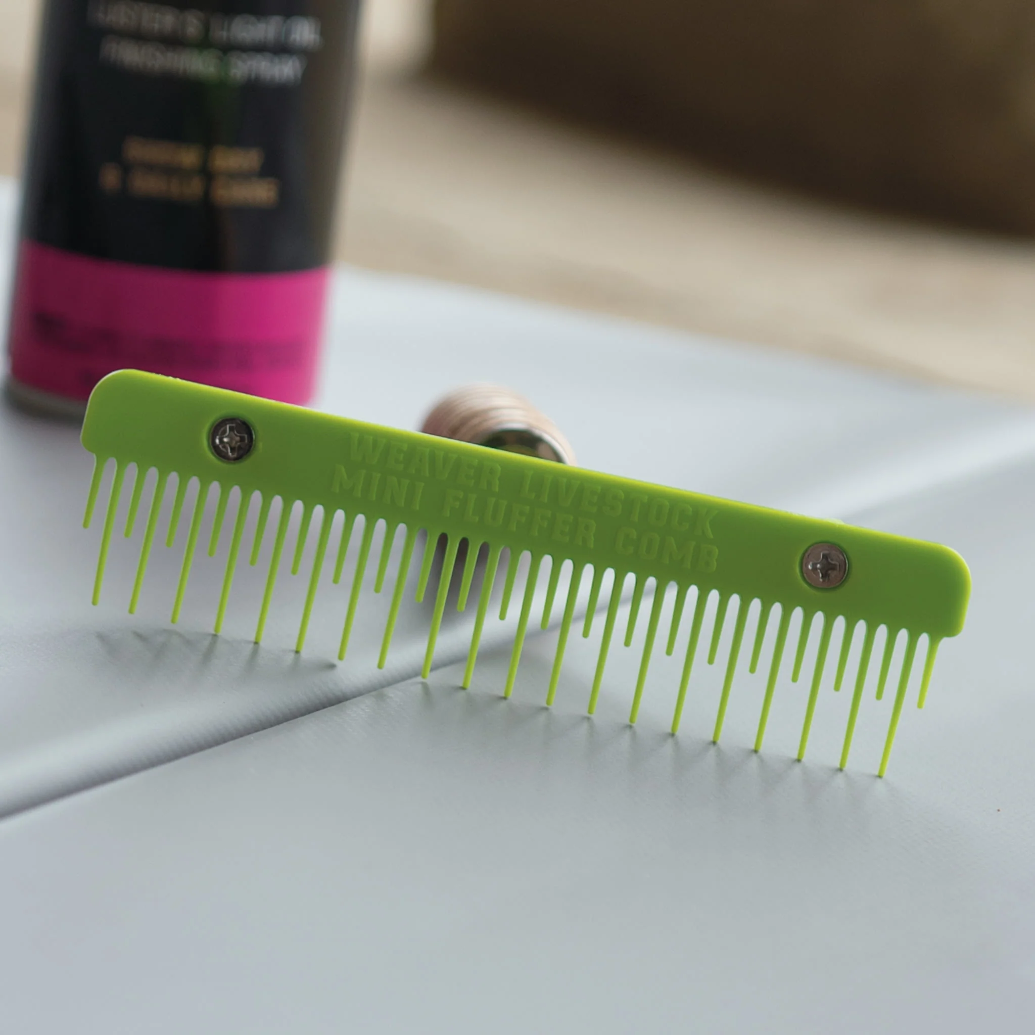Plastic Mini Fluffer Comb - Image 40