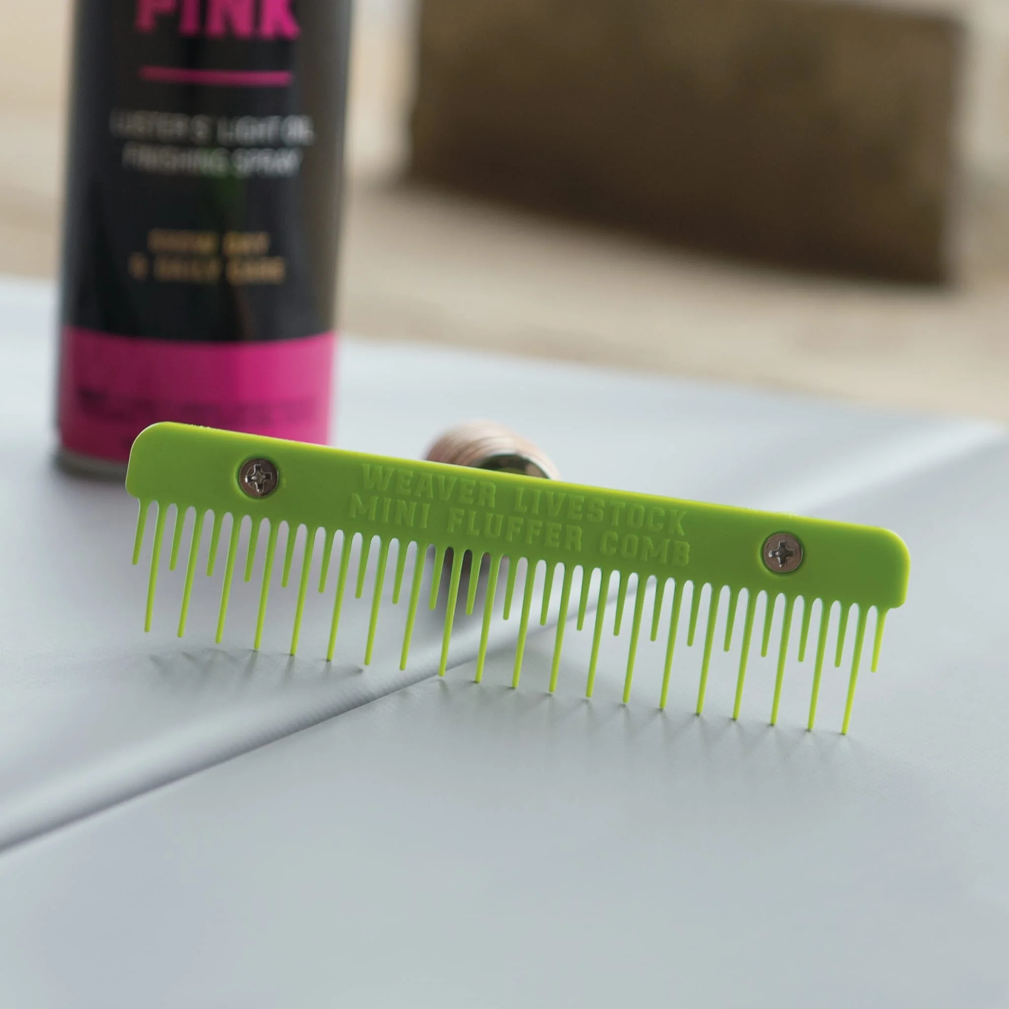 Plastic Mini Fluffer Comb - Image 44