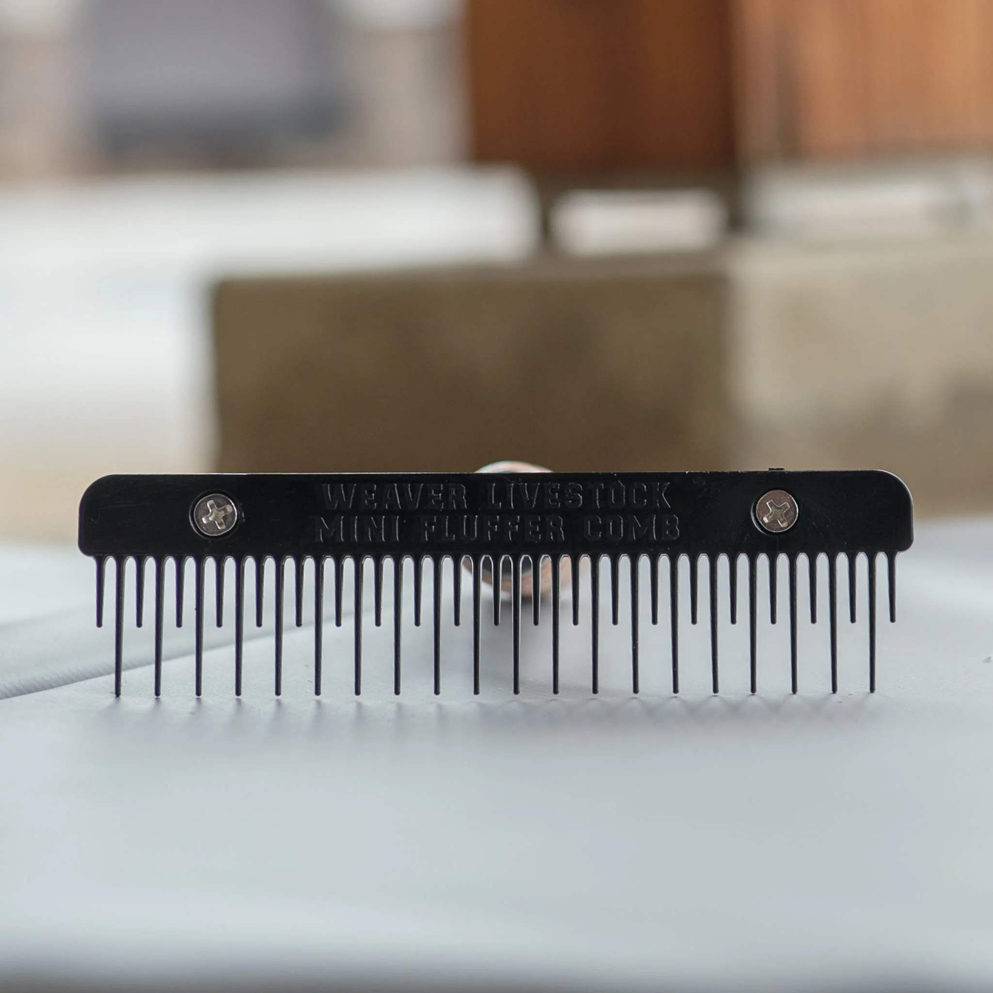 Plastic Mini Fluffer Comb - Image 59