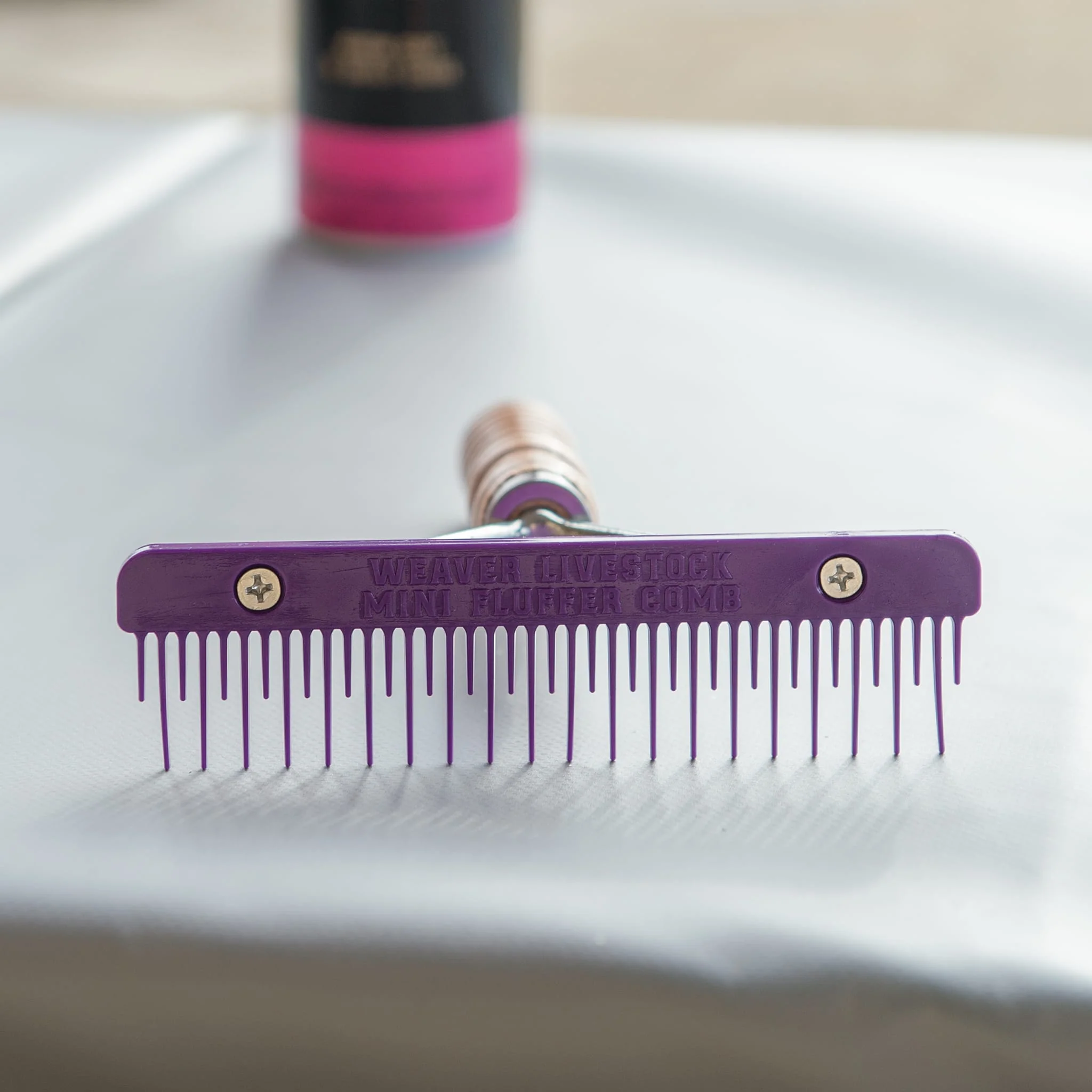 Plastic Mini Fluffer Comb - Image 7
