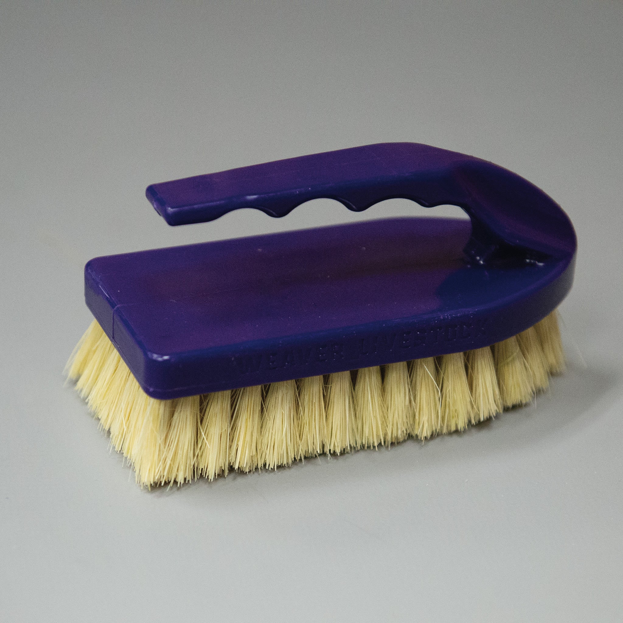 Plastic Tampico Pig Brush with Handle - Image 17