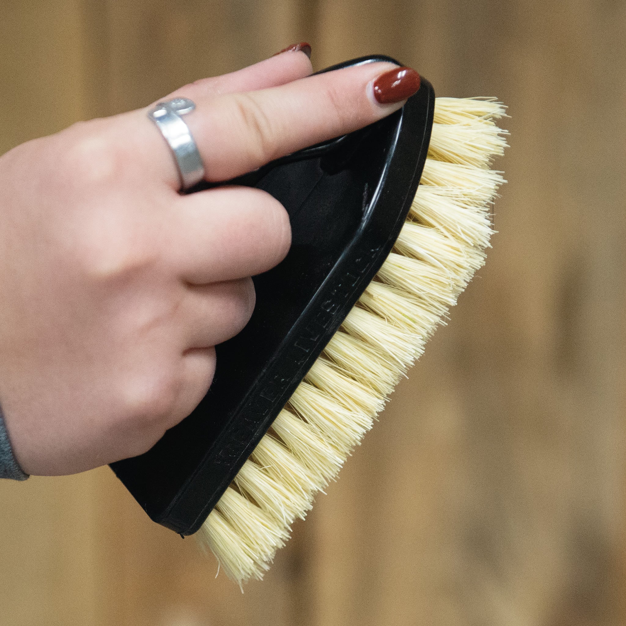 Plastic Tampico Pig Brush with Handle - Image 46