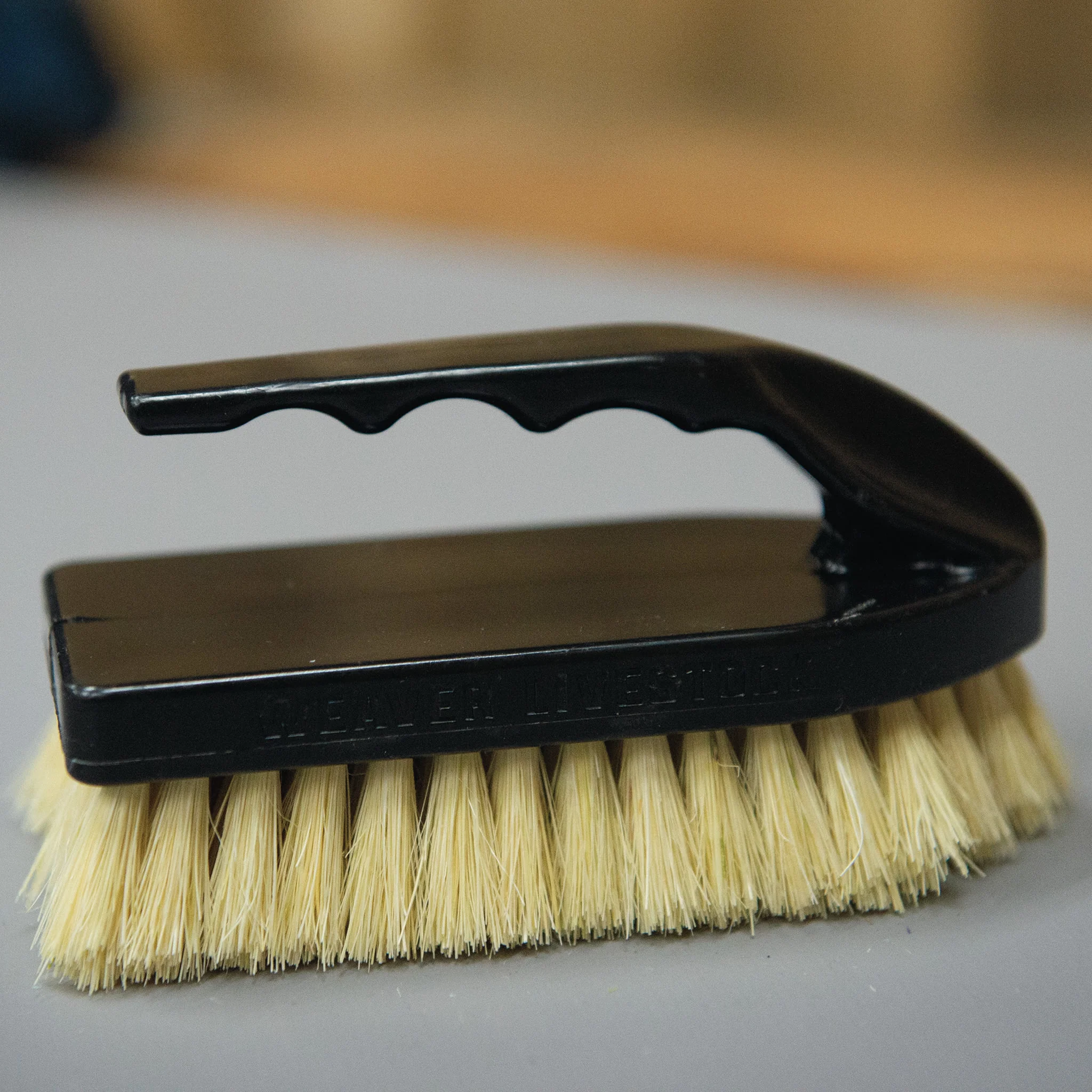 Plastic Tampico Pig Brush with Handle - Image 47