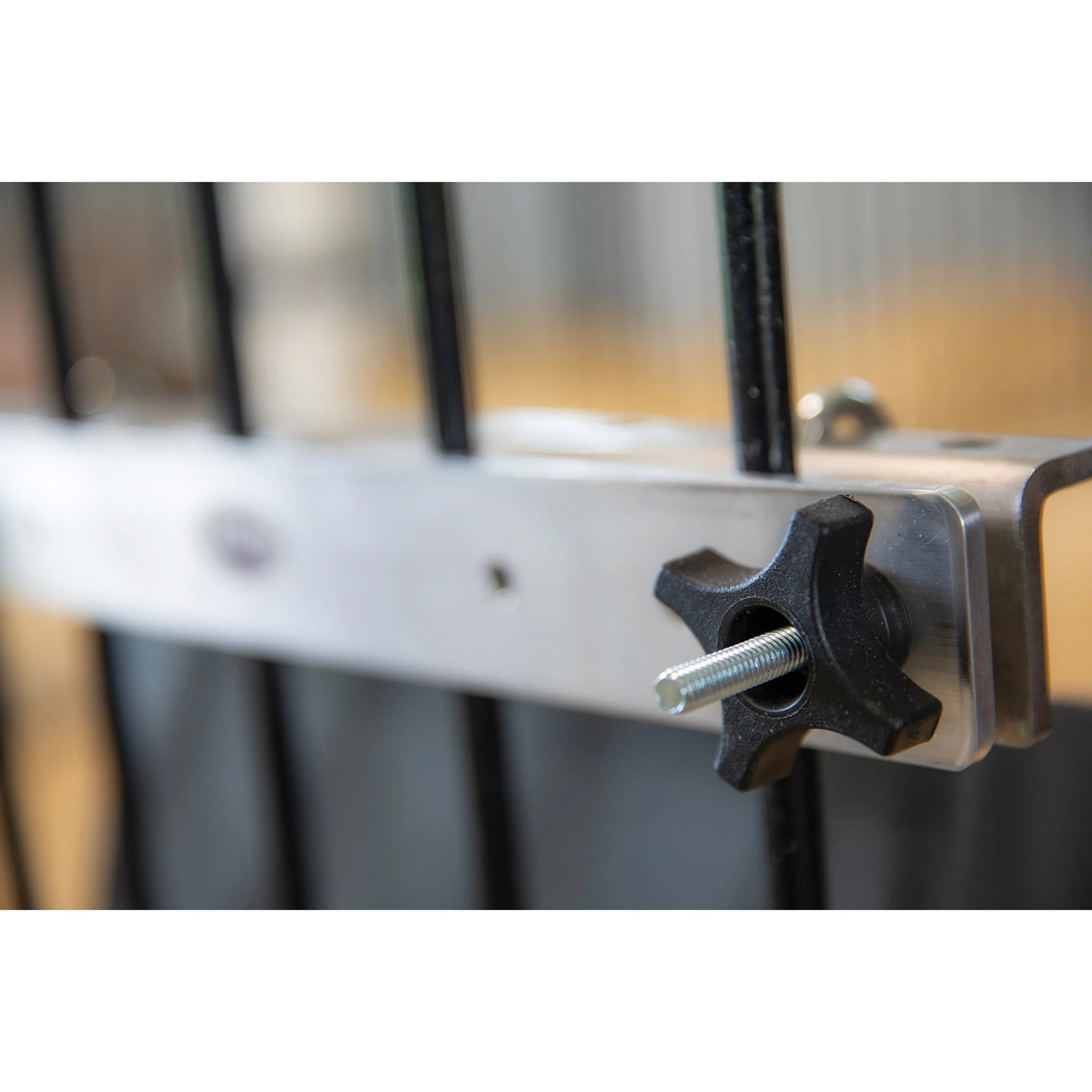 Universal Feeder Hanger, Aluminum - Image 2
